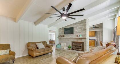 Expansive Florence Home ~ 6 Mi to Downtown!