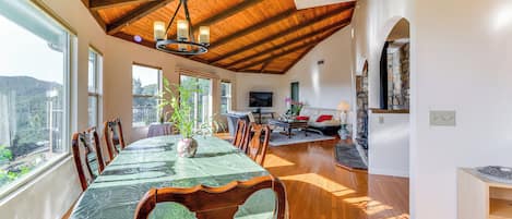 Rumah (2 Bedrooms) | Interior