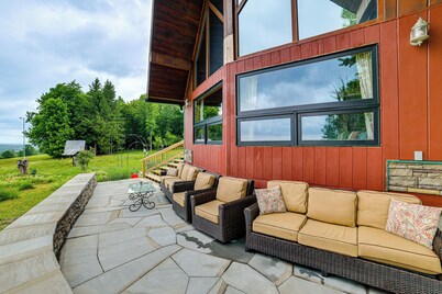 Secluded Oxford Cabin on 75 Acres: Sunset Views!
