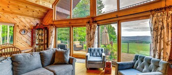 Secluded Oxford Cabin on 75 Acres: Sunset Views!