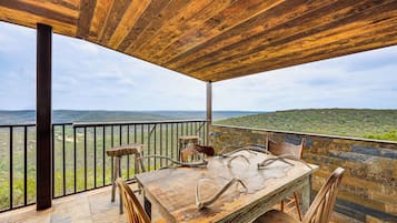 House (1 Bedroom) | Front of property