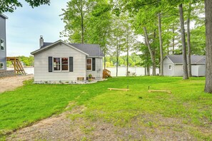 Cottage (2 Bedrooms) | Interior