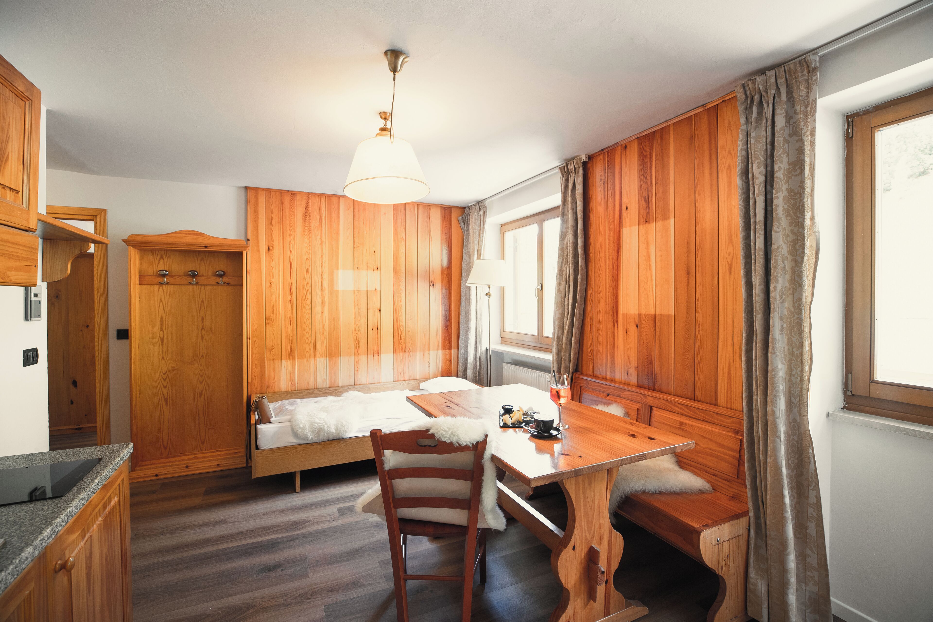 Comfort-Apartment, Balkon | Speisen