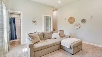 Rumah (2 Bedrooms) | Interior