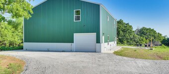 Indoor Recreation Room at Skiatook Vacation Rental