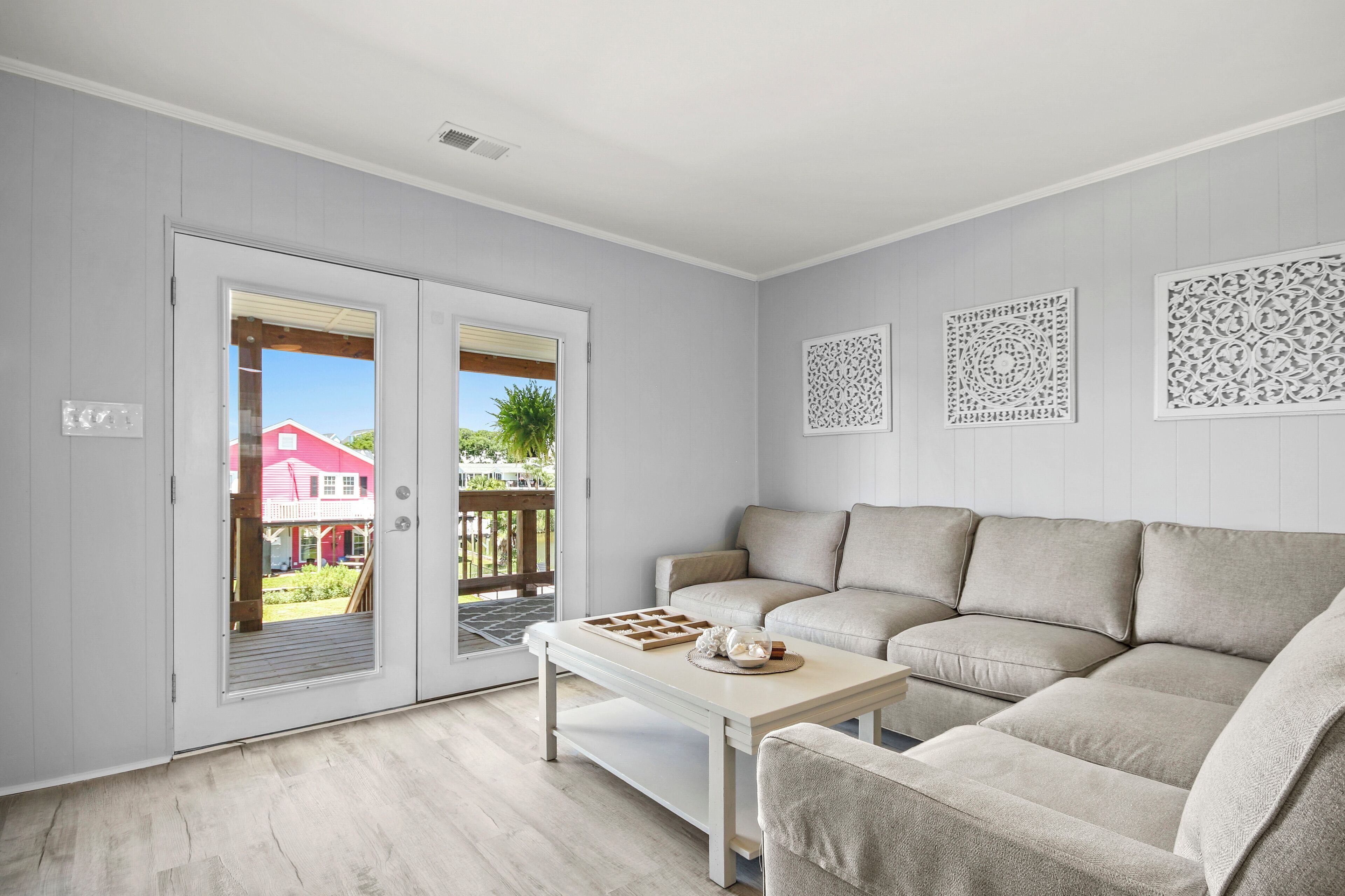 تلفزيون ذكي، مكتب