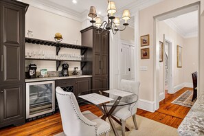 Dining - Luxurious Manor off Troup Square w/ Parking + Courtyard by Lucky Savannah (Savannah)