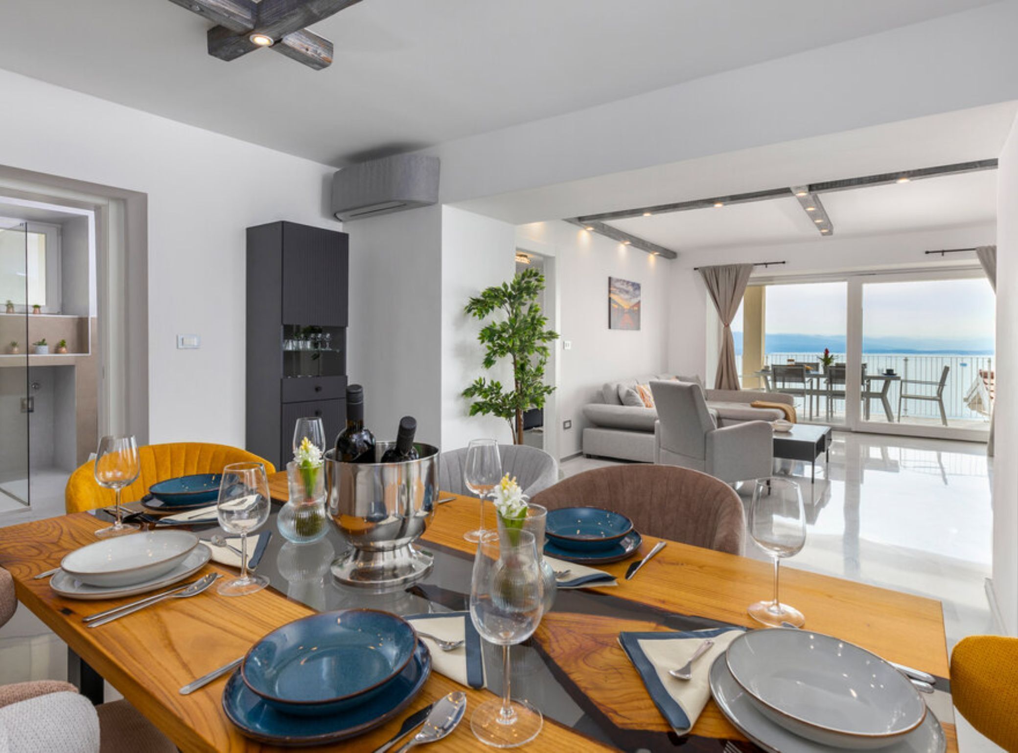 Apartment (Apartments Bregha - Three Bedroom Apa) | Living room | 32-inch flat-screen TV with digital channels