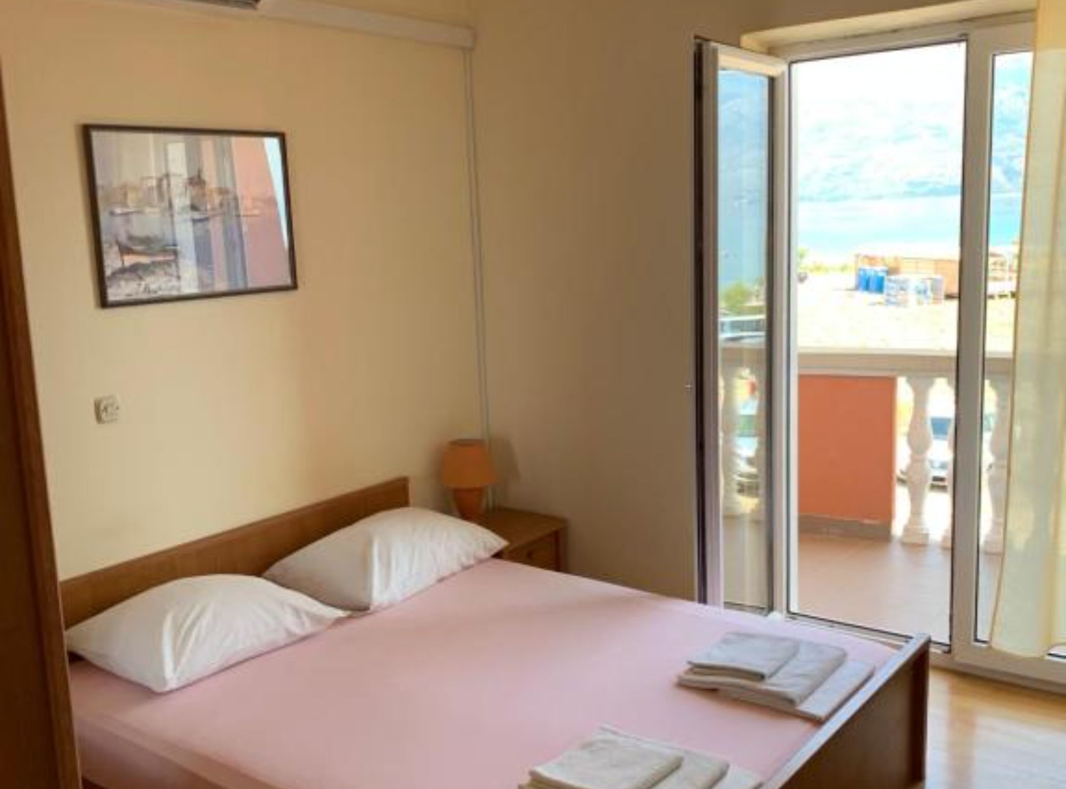 Apartment (Apartments Ata - Two Bedroom Apartmen) | 6 bedrooms, cribs/infant beds, free WiFi