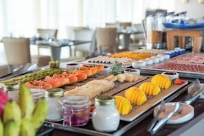 Free daily buffet breakfast - Vila Galé Collection Sunset Cumbuco (Caucaia)