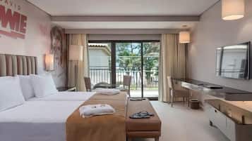 In-room safe, free WiFi, bed sheets
