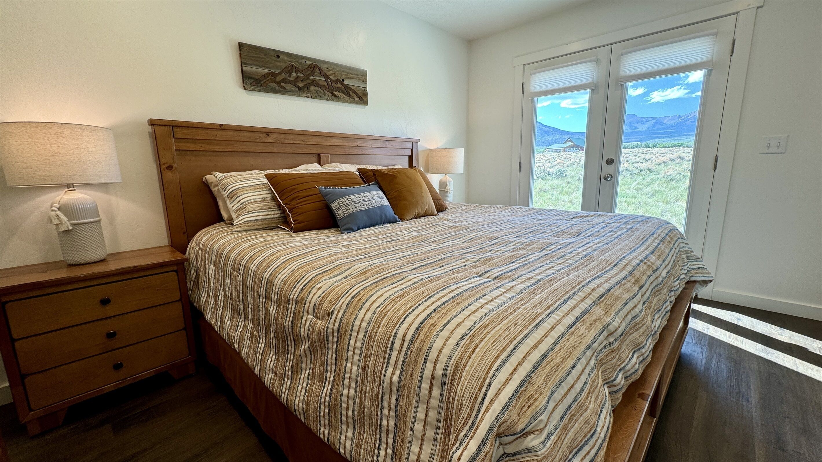 3 bedrooms, free WiFi, bed sheets