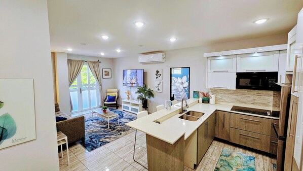 Luxury Apartment | Hypo-allergenic bedding, individually decorated, individually furnished - Somos Hotel - San Juan (San Juan)