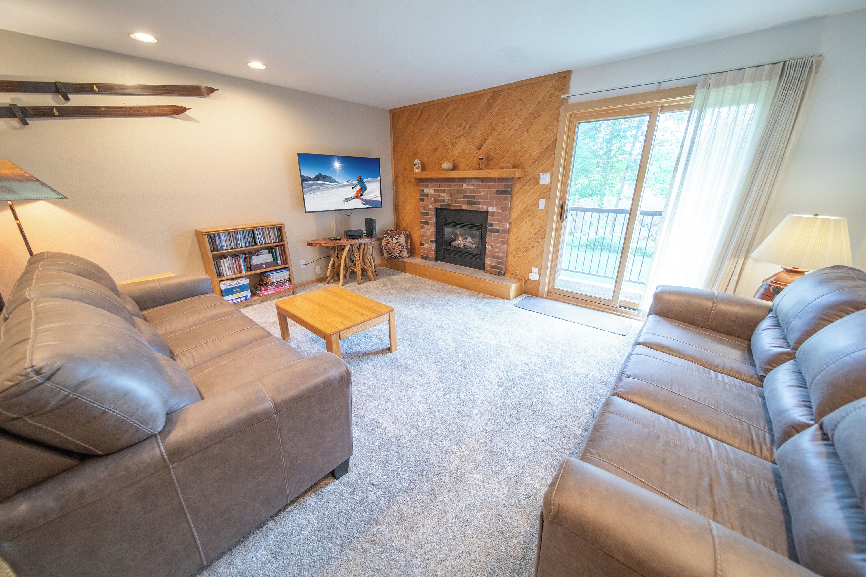 Smart-TV, Kamin