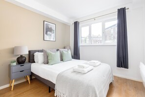 Deluxe Apartment, 1 Bedroom, Private Bathroom | 1 bedroom, iron/ironing board, free WiFi