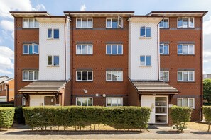 Exterior - The Bridge Flats (London)