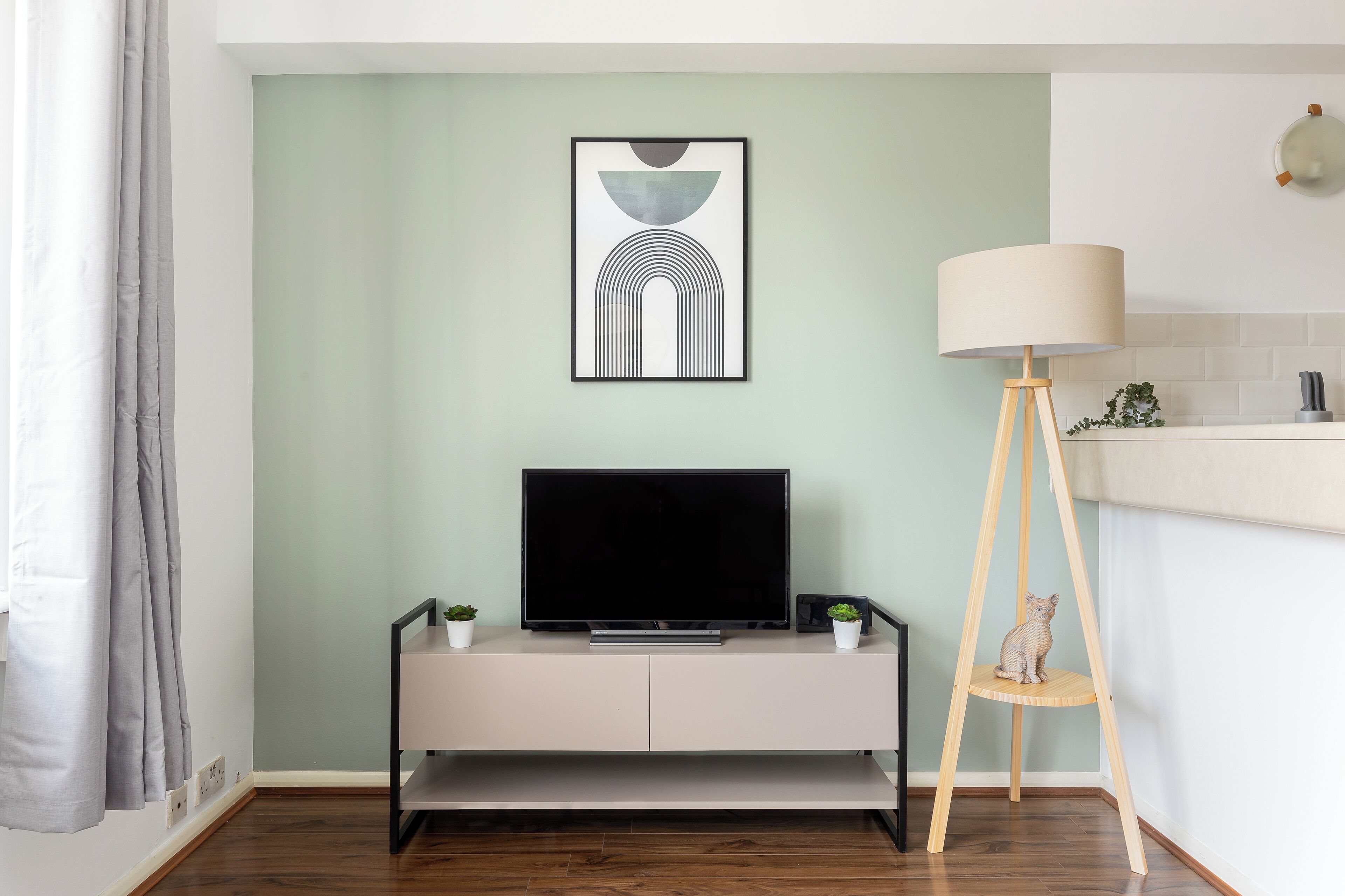 Deluxe Apartment, 1 Bedroom, Private Bathroom | Living area