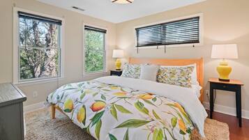 1 bedroom, travel cot, free WiFi