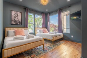 4 chambres, bureau, fer et planche à repasser, Wi-Fi gratuit