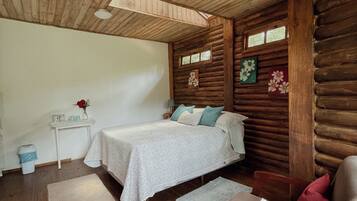 Comfort-mökki, parveke, näköala puutarhaan | 1 makuuhuone, ilmainen Wi-Fi