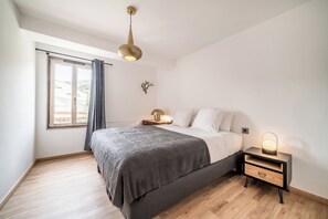 2 soverom, wi-fi (inkludert) og sengetøy