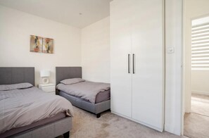 Apartment | 2 bedrooms, free WiFi, bed sheets