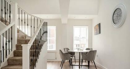 Brand New Luxury Self Contained Flat