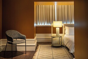 1 bedroom, iron/ironing board, travel crib, WiFi