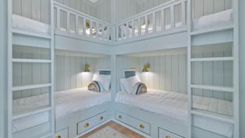 6 bedrooms, iron/ironing board, free WiFi, bed sheets