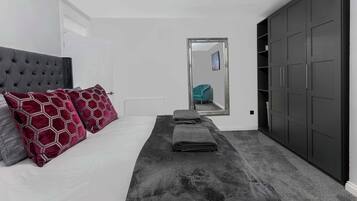 2 soverom, strykejern/-brett, reiseseng for barn og wi-fi