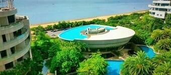 Beihai Beibu Gulf No.1 Yazhijia Scenic Apartment