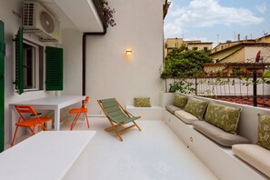 舒適公寓 | 露台/庭院