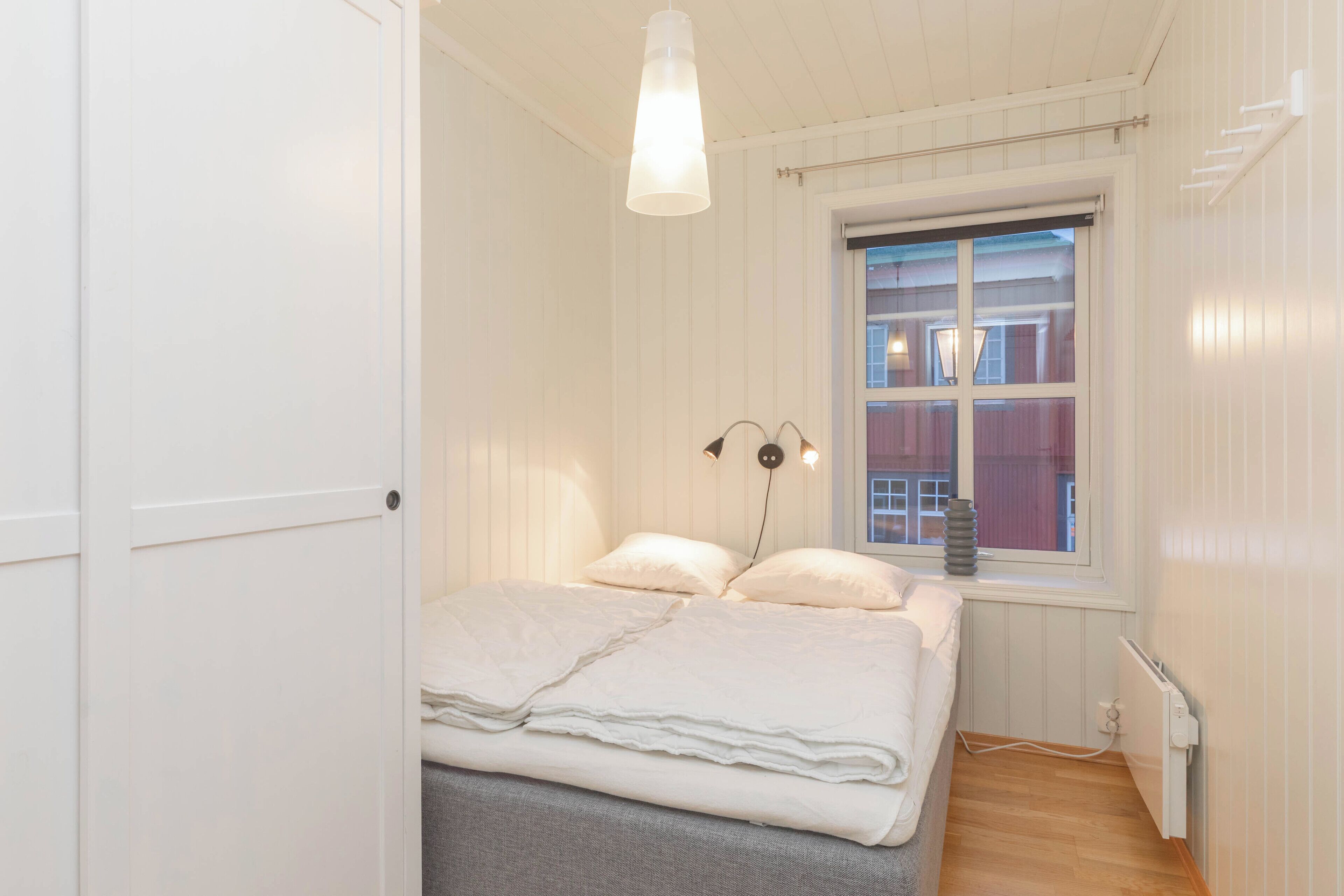 Deluxe Apartment | 3 bedrooms, iron/ironing board, free WiFi