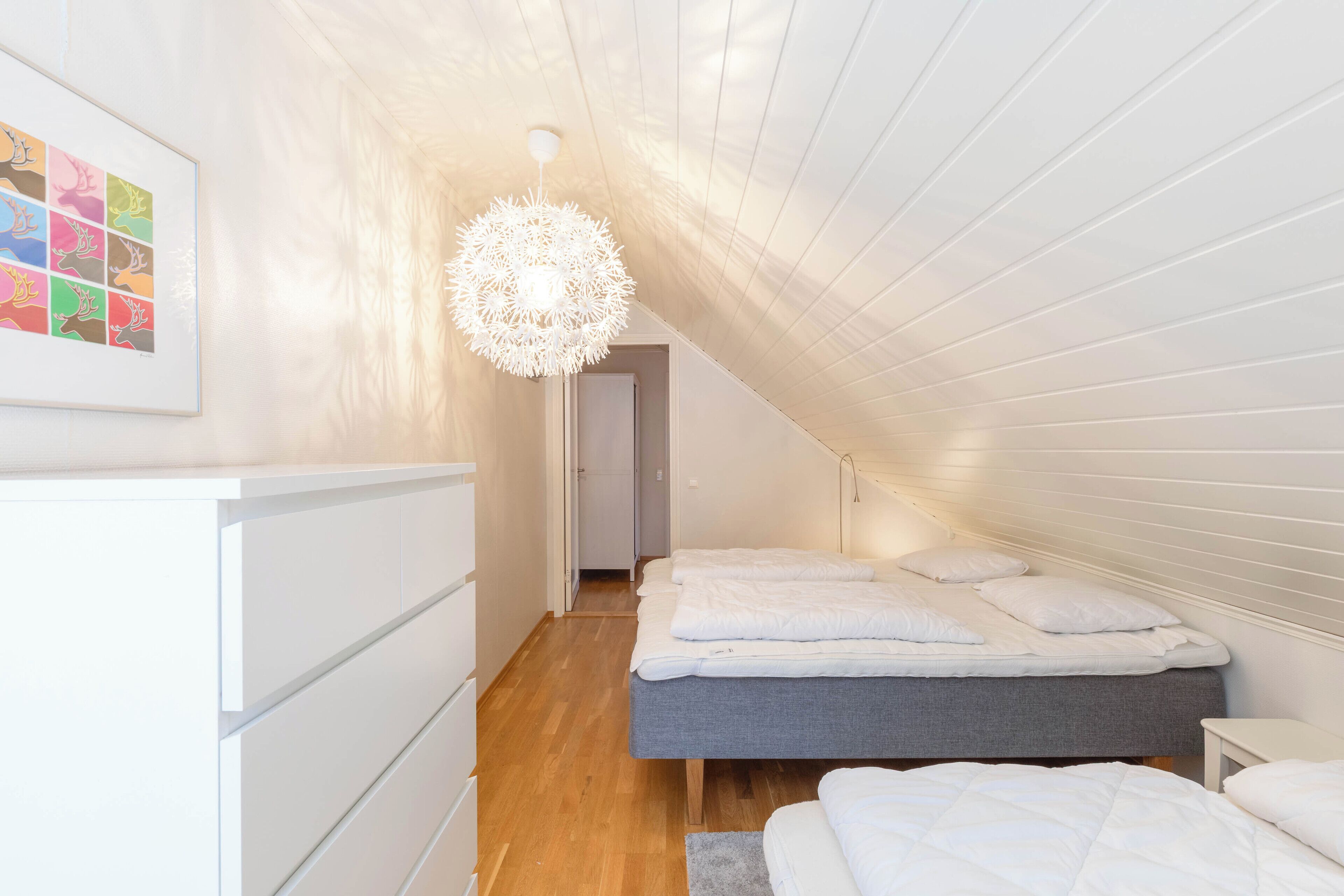 3 bedrooms, iron/ironing board, free WiFi