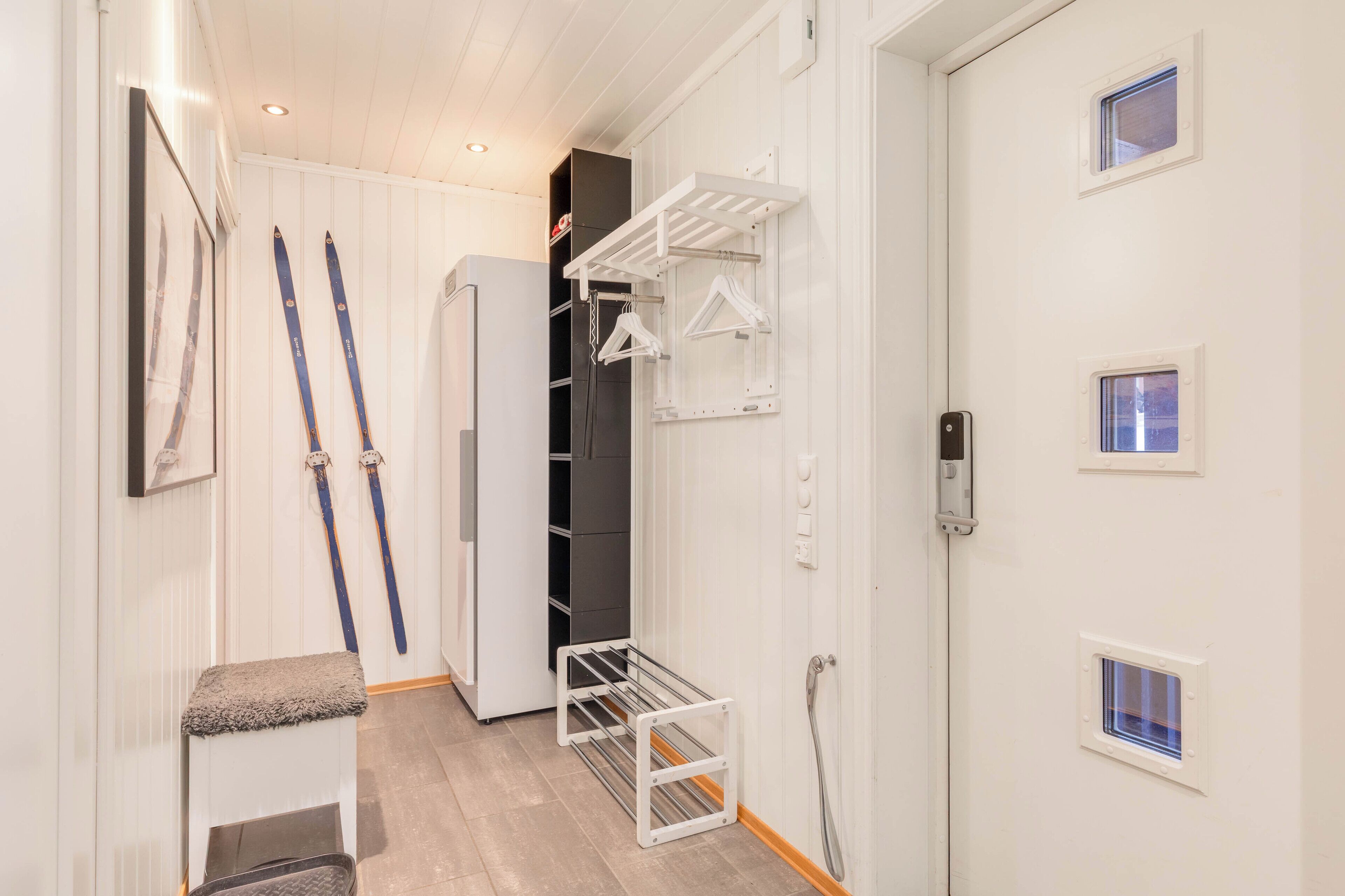 Deluxe Apartment | 3 bedrooms, iron/ironing board, free WiFi