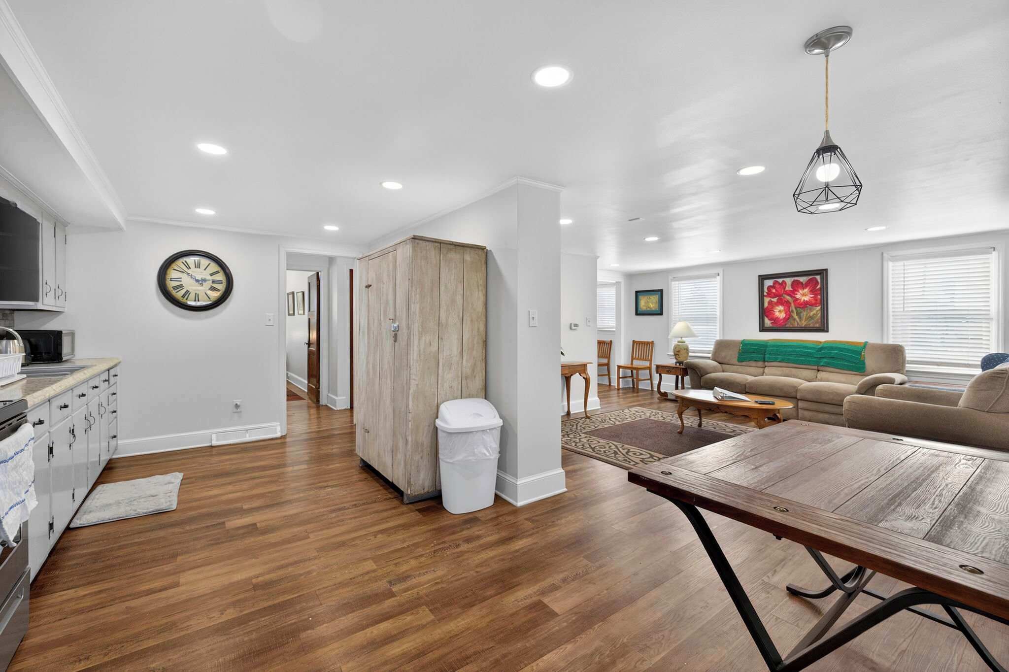 Een smart-tv en een kantoor