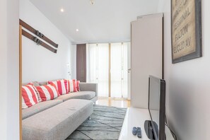 Family Apartment, Mountain View