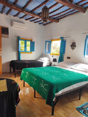 Panoramic Triple Room, Non Smoking, Mountain View