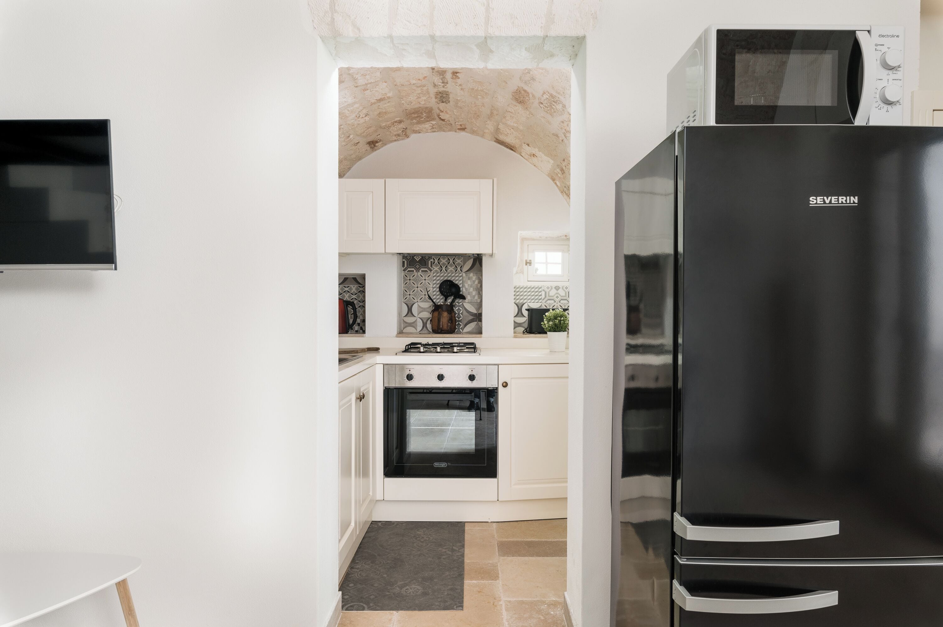 Apartment | Private kitchen | Dining tables