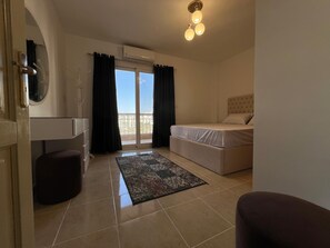 4 dormitorios, tabla de planchar con plancha, wifi y ropa de cama