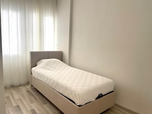 アイ ロン / アイロン台、WiFi