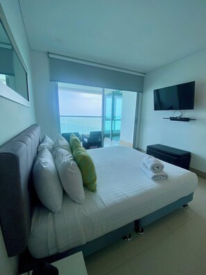 Apartment | 1 bedroom, premium bedding, free WiFi - U-GO Palmetto Sunset Junto al Mar (Cartagena)