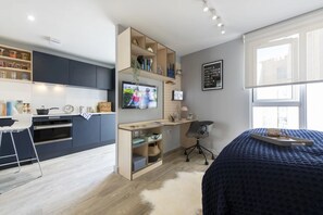 Executive-Studio | Kostenloses WLAN, Bettwäsche