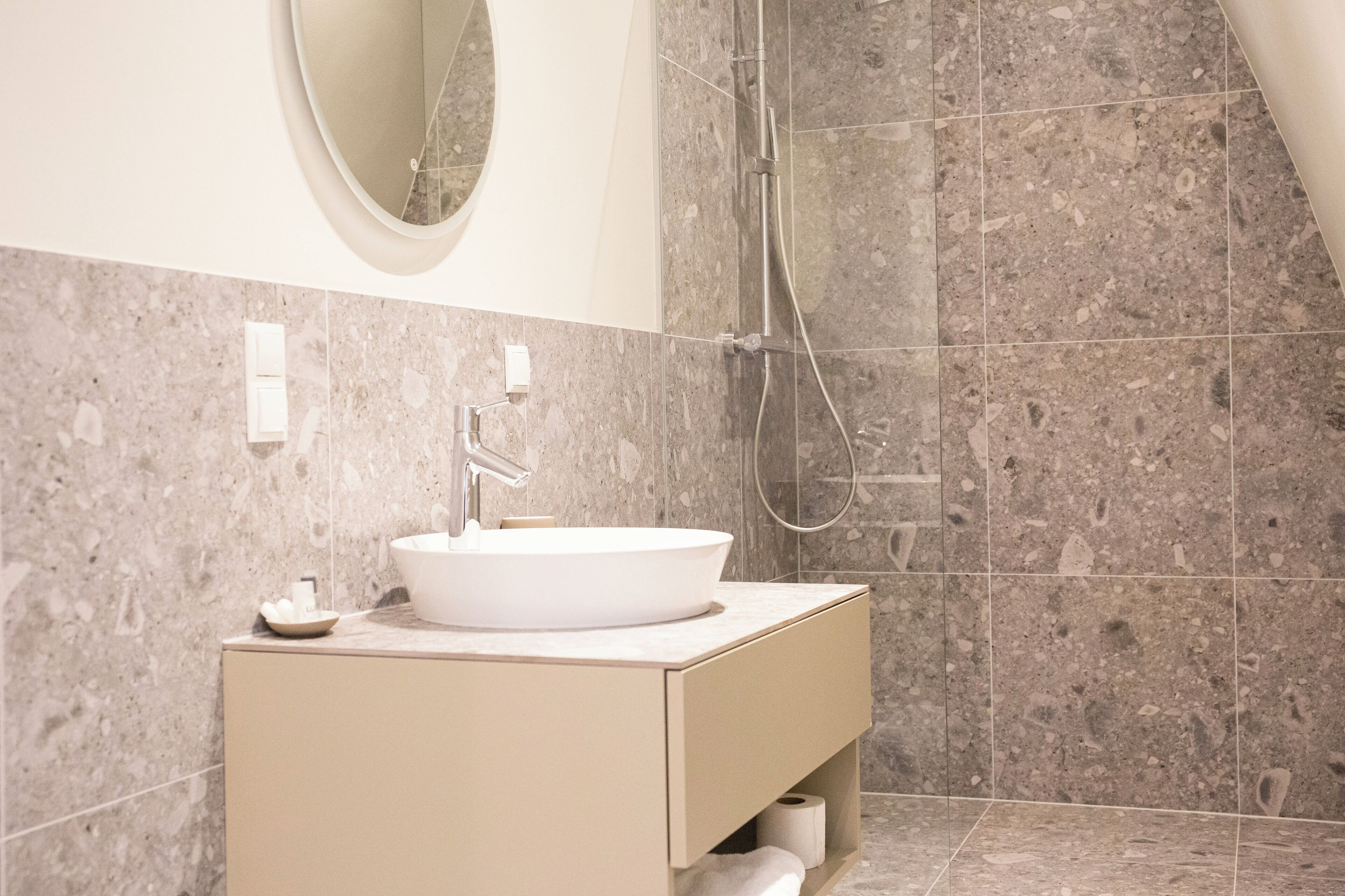 Foto - Blackhome Wien I contactless check-in