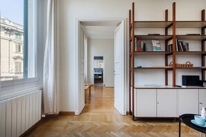 Interior - Cairoli Stylish Apartment (Genoa)