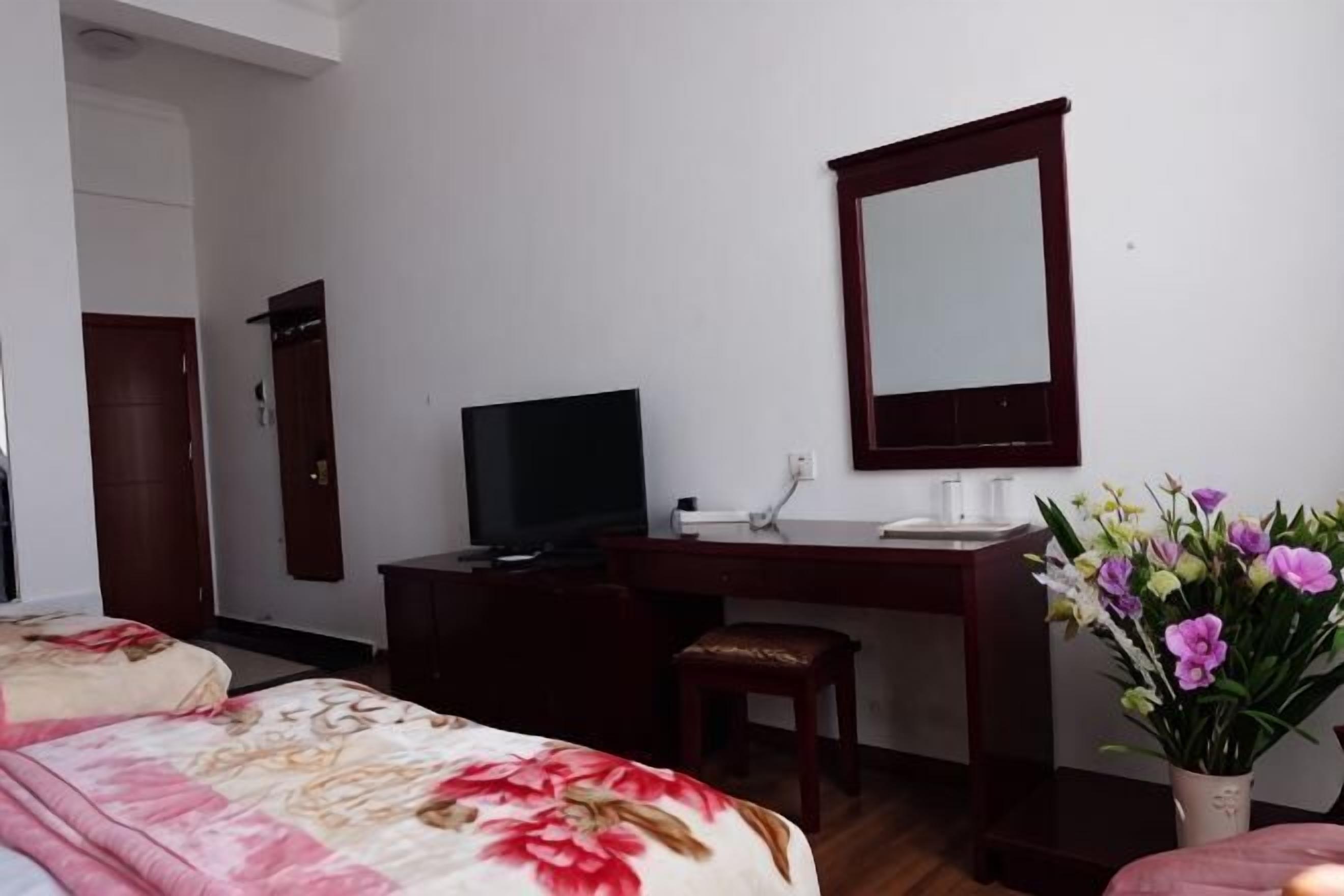 Room. Yiyuan Hotel