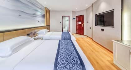 Topfort Hotel