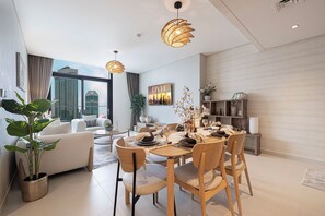 Luxury Apartment, City View | Living area