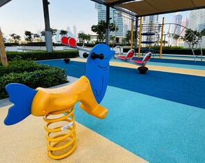 Children’s play area – outdoor