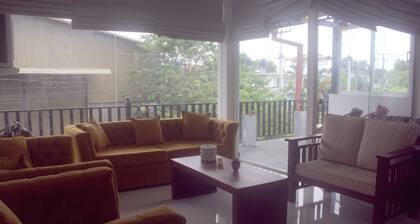 The Motel One - Colombo Border